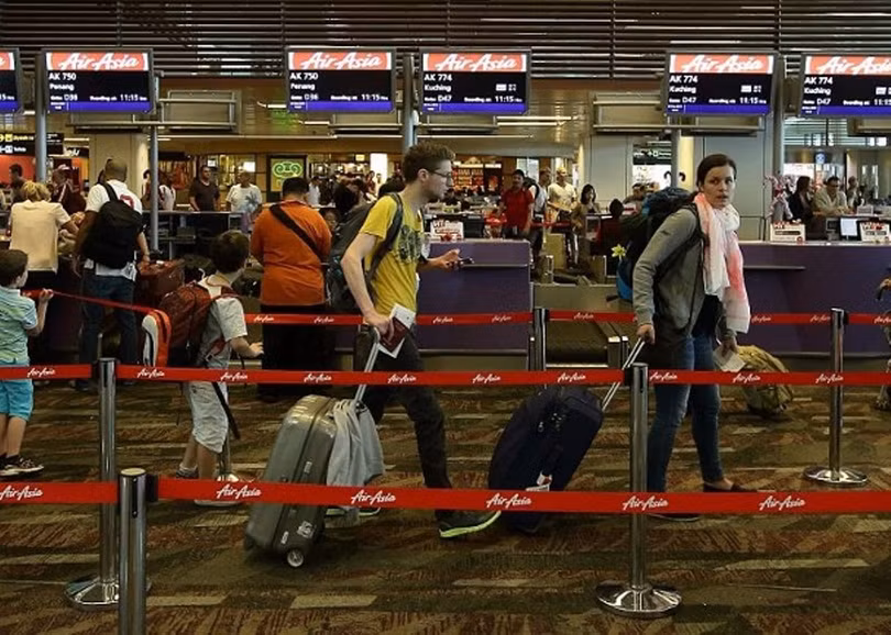 Từ ngày 3/1, sân bay Changi ở Singapore tiến hành kiểm tra thân nhiệt tất cả các hành khách từ Vũ Hán đến. (Ảnh: Đông Phương).