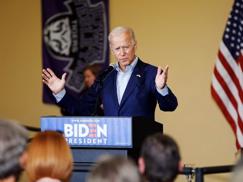 Ông Joe Biden: “Trung Quốc mới là bên thắng lớn trong hiệp định thương mại giai đoạn đầu mà ông Trump ký với Bắc Kinh” (Ảnh: Reuters)