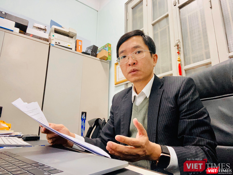 TS. Phạm Quang Thái – Phó trưởng Khoa Kiểm soát Bệnh truyền nhiễm, Viện Vệ sinh dịch tễ Trung ương, thành viên Tổ thông tin đáp ứng dịch của Ban Chỉ đạo Quốc gia phòng, chống dịch COVID-19 TS. Phạm Quang Thái –Phó trưởng Khoa Kiểm soát Bệnh truyền nhiễm, Viện Vệ sinh dịch tễ Trung ương, thành viên Tổ thông tin đáp ứng dịch của Ban Chỉ đạo Quốc gia phòng, chống dịch COVID-19