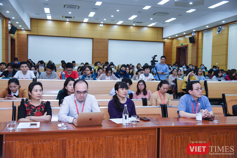 Các giảng viên chuyên môn của Trường phụ trách các Đội phản ứng nhanh tham dự buổi tập huấn Các giảng viên chuyên môn của Trường phụ trách các Đội phản ứng nhanh tham dự buổi tập huấn