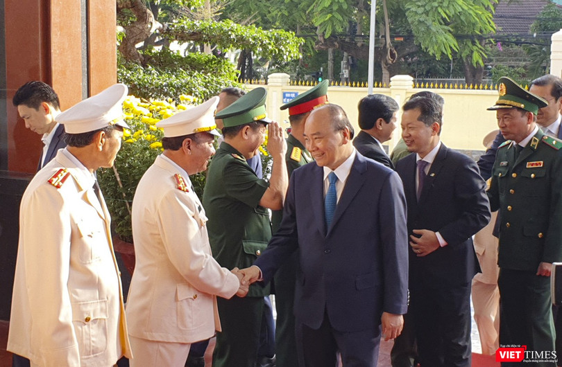 Sáng 25/1 (Mùng 1 Tết Canh Tý 2020), Thủ tướng Chính phủ Nguyễn Xuân Phúc cùng đoàn công tác đã xông đất Đà Nẵng và có chuyến thăm, chúc Tết các lực lượng vũ trang địa phương tại trụ sở Công an TP Đà Nẵng.