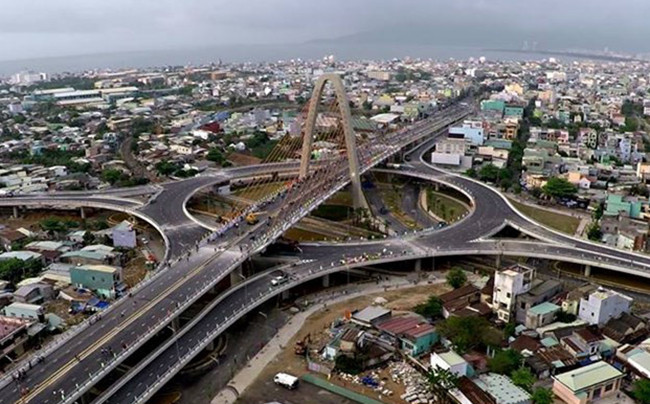 Công trình dự án Nút giao thông khác mức Ngã Ba Huế dù đã được đưa vào sử dụng từ lâu, nhưng doanh nghiệp vẫn chưa được thanh toán tiền