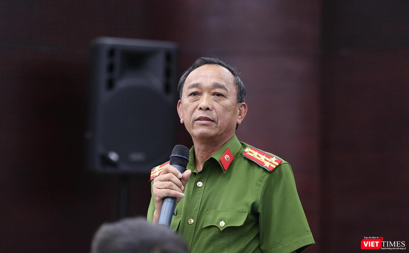 Đại tá Trần Mưu – Phó Giám đốc Công an TP Đà Nẵng trả lời báo giới tại Họp báo định kỳ Quý 1/2019 do UBND TP Đà Nẵng tổ chức diễn ra chiều 24/4.