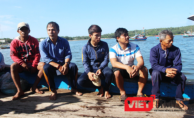 ngư dân, QNg 90479TS, đâm chìm, Quảng Ngãi, vô nhân đạo, máu thịt, Trung Quốc, VietTimes