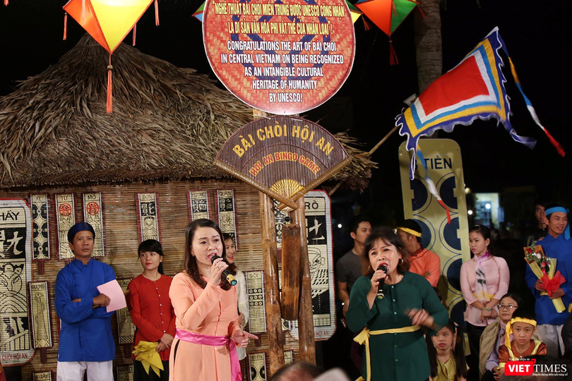 Hô hát Bài Chòi là một trong những nét văn hóa đặc sắc được người dân phố cổ Hội An gìn giữ và phát huy suốt thời gian qua.