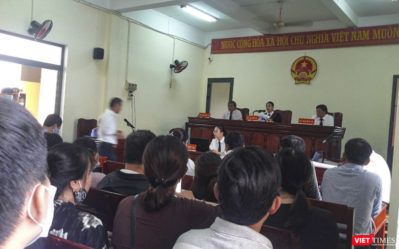 Quang cảnh một phiên xét xử