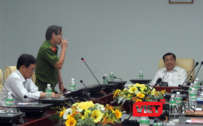 Đầ Nẵng, chất thải lạ, ô nhiễm, Chủ tịch Đà Nẵng, xủa lý, Khánh Sơn, VietTimes