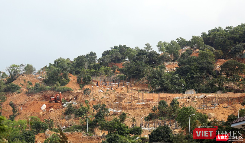 Hiện trường dự án Khu du lịch sinh thái biển Tiên Sa đang 