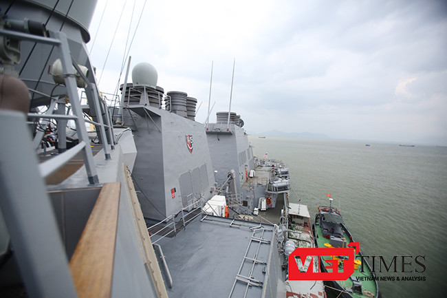 Đà Nẵng, USS John S.McCain, DDG 56, Hải quân Mỹ, hoa Kỳ, VietTimes