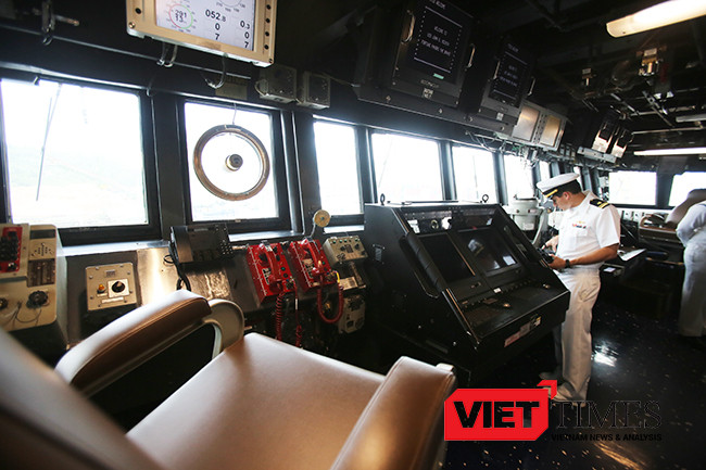 Đà Nẵng, USS John S.McCain, DDG 56, Hải quân Mỹ, hoa Kỳ, VietTimes