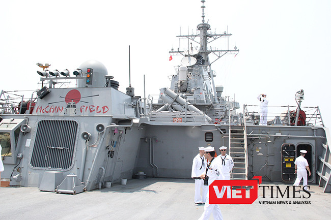 Đà Nẵng, USS John S.McCain, DDG 56, Hải quân Mỹ, hoa Kỳ, VietTimes
