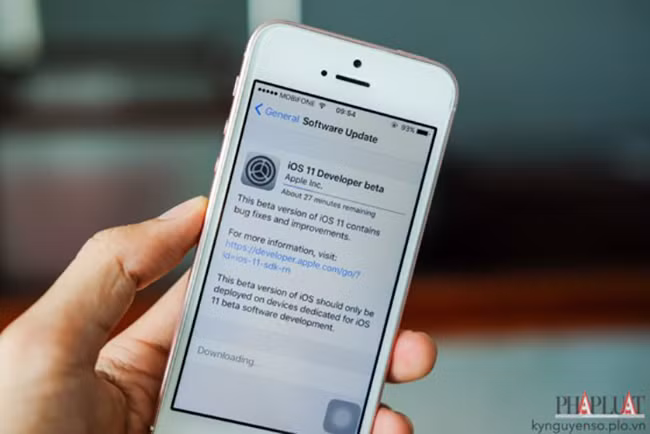 Tải và cài đặt iOS 11 cho iPhone