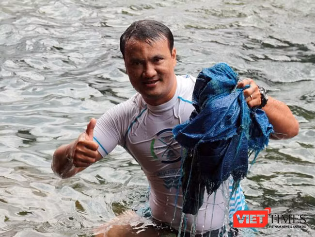 nghiện nhặt rác, Sơn Trà, môi trường, Đà Nẵng, VietTimes