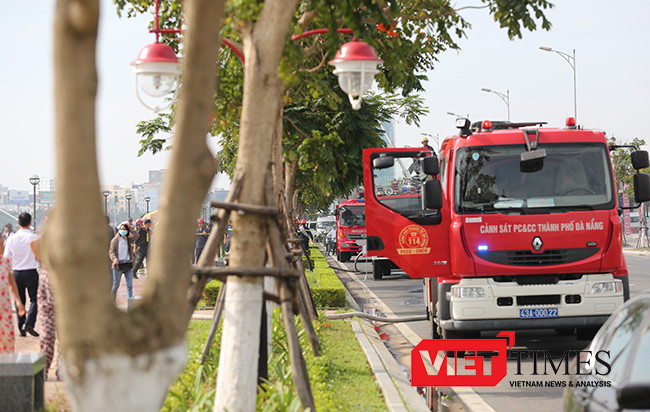 Xe chữa cháy được huy động