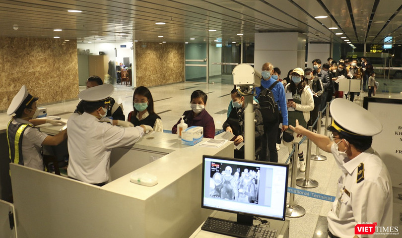 Trạm kiểm dịch tại sân bay quốc tế Đà Nẵng, nơi có nhiệm vụ giám sát, phát hiện và tiến hành cách ly ban đầu đối với các ca nghi nhiễm virrus Corona
