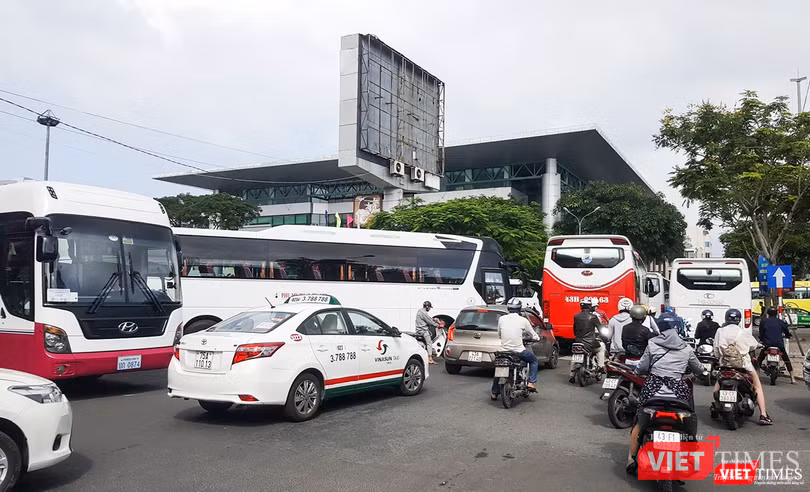 Tình trạng ùn tắc giao thông tại khu vực trung tâm TP Đà Nẵng vẫn xảy ra do phương tiện giao thông gia tăng nhanh, trong khi hạ tầng không thể mở rộng