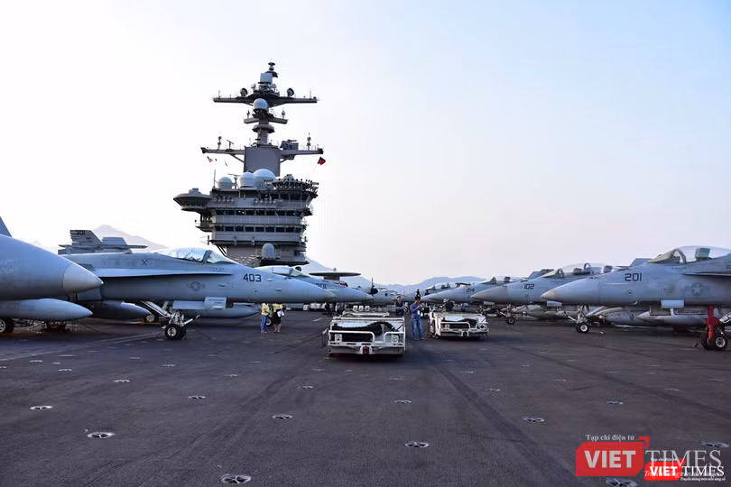 Toàn cảnh chuyến thăm lịch sử của đội tàu sân bay USS Carl Vinson ở Đà Nẵng ảnh 25