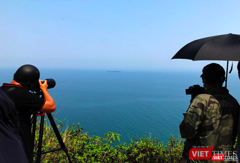 Toàn cảnh chuyến thăm lịch sử của đội tàu sân bay USS Carl Vinson ở Đà Nẵng ảnh 3