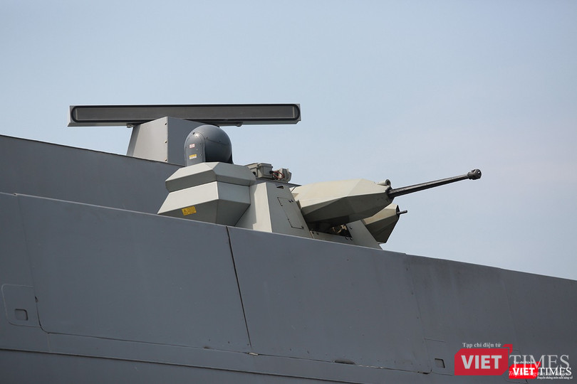 Tàu khu trục RSS INTREPID-Hải quân Singapore đã đến Đà Nẵng ảnh 13