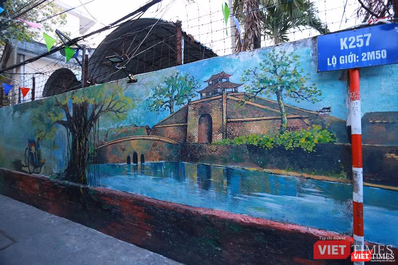 “Làng bích họa” gồm 15.000 bức vẽ, dài hơn 1km tại Đà Nẵng ảnh 8