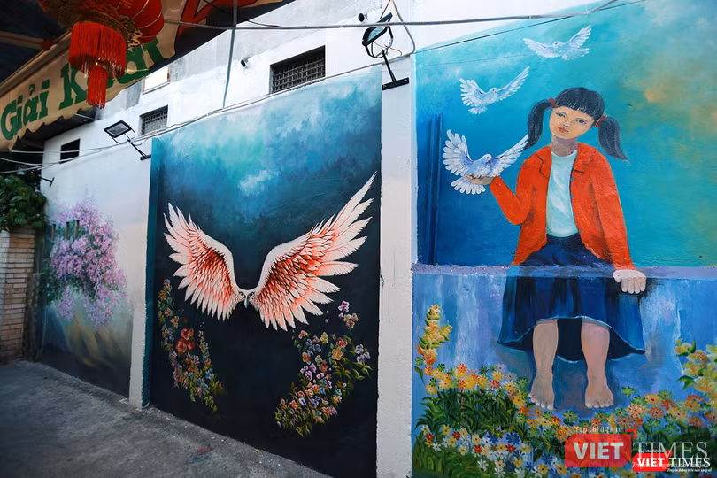 “Làng bích họa” gồm 15.000 bức vẽ, dài hơn 1km tại Đà Nẵng ảnh 11