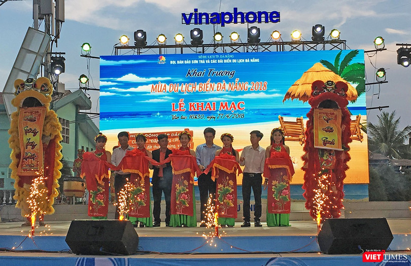 Chiều tối hôm qua (27/4), ngành du lịch Đà Nẵng đã chính thức khởi động Mùa du lịch biển Đà Nẵng 2018 với nhiều hoạt động hấp dẫn.