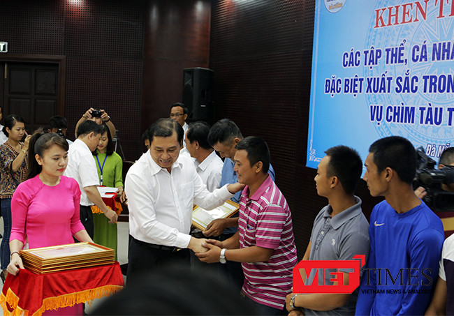 Chủ tịch UBND TP Đà Nẵng Huỳnh Đức Thơ vừa có Thư cảm ơn đối với các lực lượng, cá nhân những người dân đã tham gia công tác tìm kiếm, cứu nạn và cứu hộ đối với vụ chìm tàu Thảo Vân 02 xảy ra tối ngày 4/6 trên sông Hàn