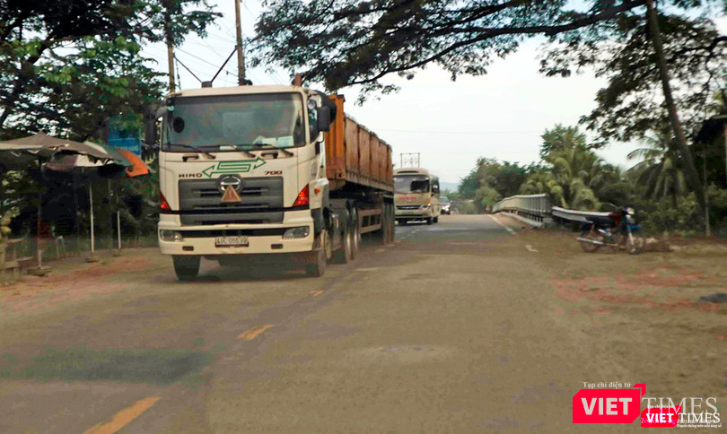 Cận cảnh những “siêu xe Bô xít” đang băm nát QL 27B ảnh 18