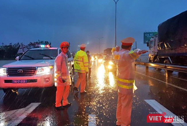 Lực lượng CSGT quyết tâm đảm bảo an toàn tuyệt đối cho Tuần lễ cấp cao APEC 2017 ảnh 2