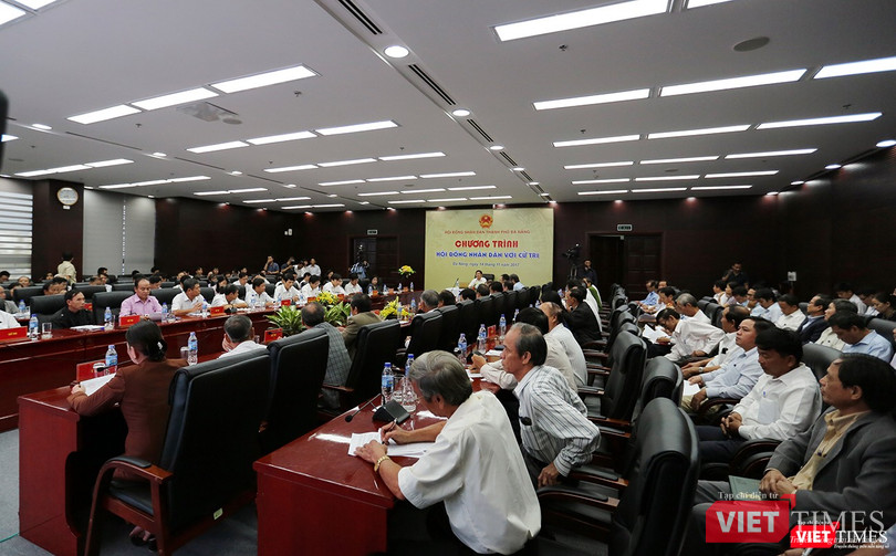 Sáng 14/11, HĐND TP Đà Nẵng tổ chức Chương trình HĐND với cử tri nhằm ghi nhận, tiếp thu ý kiến và trả lời ý kiến cử tri để chuẩn bị cho Kỳ họp HĐND cuối năm 2017.