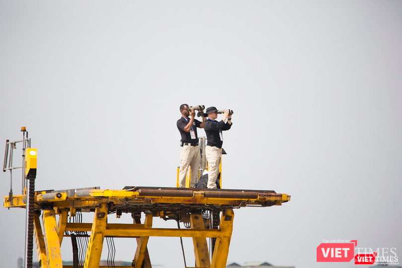 Chuyên cơ Tổng thống Mỹ hạ cánh xuống Đà Nẵng có gì khác biệt? ảnh 12