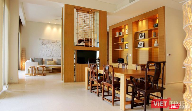 Phòng ăn President Suite