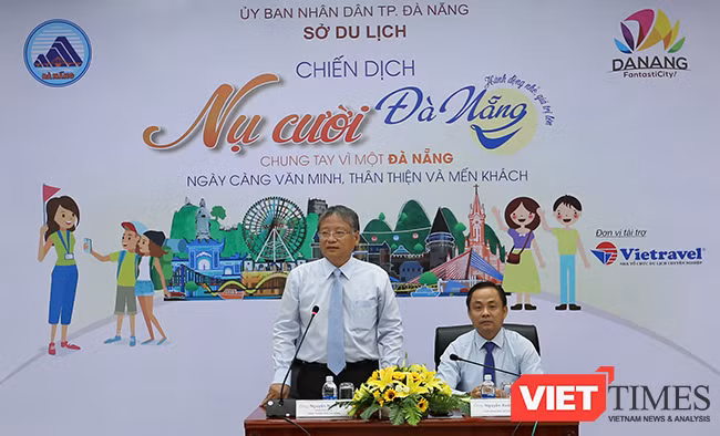 Ông Nguyễn Ngọc Tuấn, Phó Chủ tịch UBND TP Đà Nẵng phát biểu phát động chương trình tại buổi họp báo