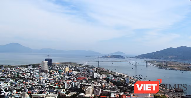 Đà Nẵng sẽ nghiên cứu tổ chức thi tuyển phương án quy hoạch diện tích gần 7.200ha vịnh Đà Nẵng thành khu đô thị cảng biển trong tương lai.