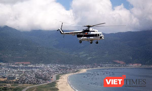 Để chuẩn bị tốt nhất cho APEC diễn ra tại Đà Nẵng, Quân khu V đã bố trí 1 trực thăng tại bán đảo Sơn Trà sẵn sàng tham gia để vận chuyển và cấp cứu bệnh nhân khi cần.