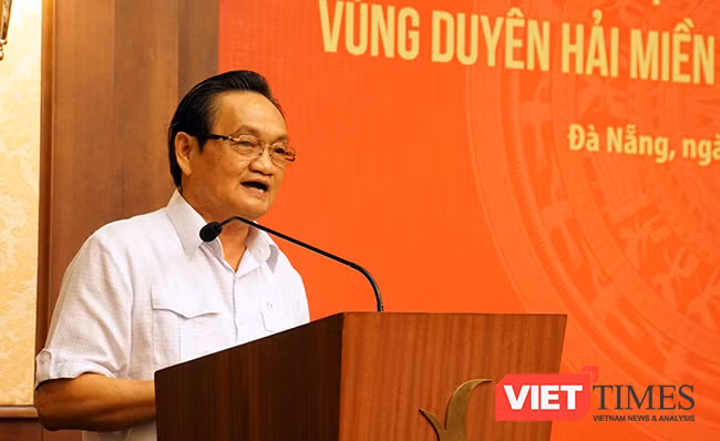 Theo TS.Trần Du Lịch, phát triển kết cấu hạ tầng giao thông đường bộ liên tỉnh; hạ tầng và sản phẩm du lịch; kinh tế biển và đào tạo nguồn nhân lực phục vụ kinh tế biển