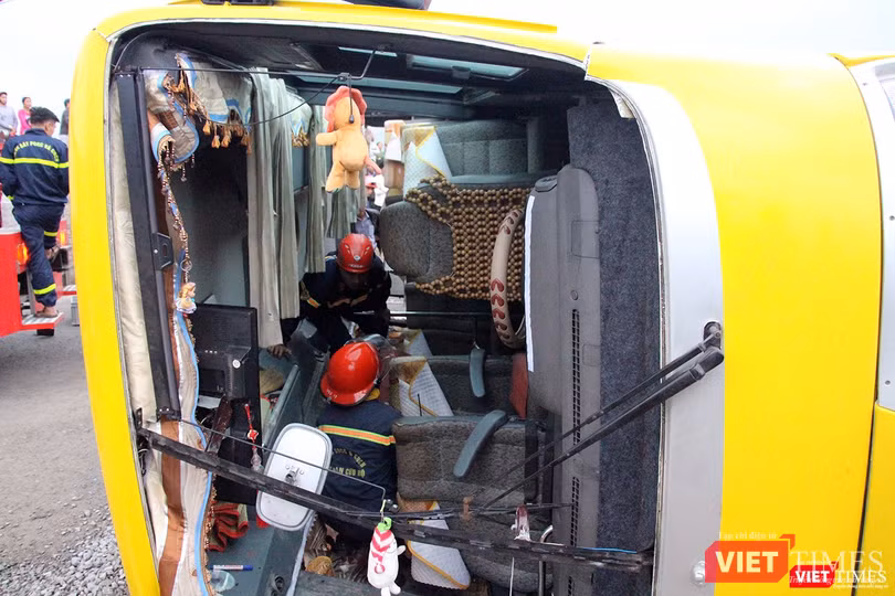 Vụ tai nạn khiến 2 người chết, 15 người bị thương