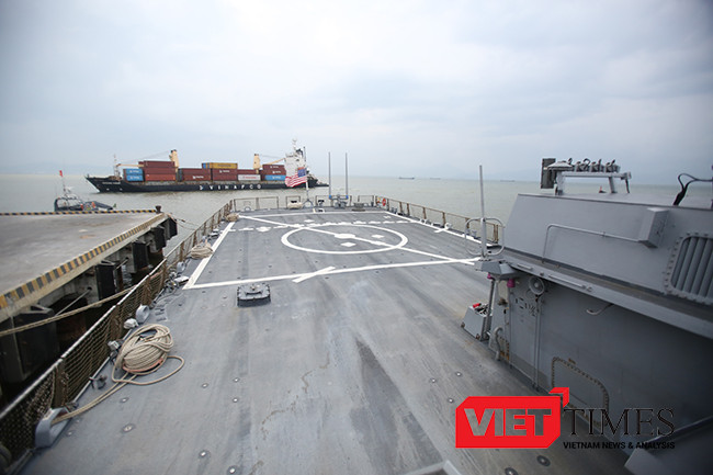 Đà Nẵng, USS John S.McCain, DDG 56, Hải quân Mỹ, hoa Kỳ, VietTimes