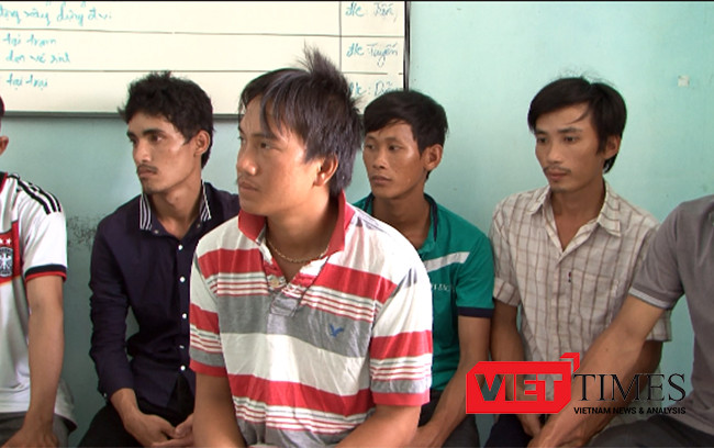 Tàu cá vỏ thép, bỏ mạng trên biển, ngư dân, Bình Định, BĐ 99939TS, sóng đánh chìm, VietTimes