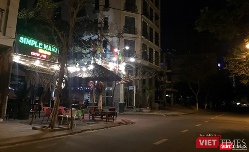 Tuyến đường Ngô Thì Sĩ, nơi tập trung nhiều dịch vụ du lịch giải trí đêm phục vụ du khách