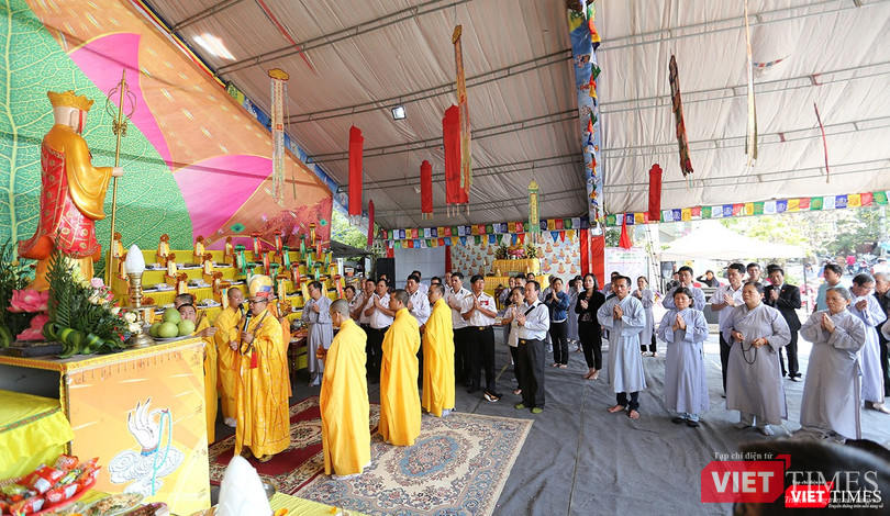 Tưởng niệm các liệt sỹ Gạc Ma: Mẹ lại khóc bên bài vị con ảnh 4