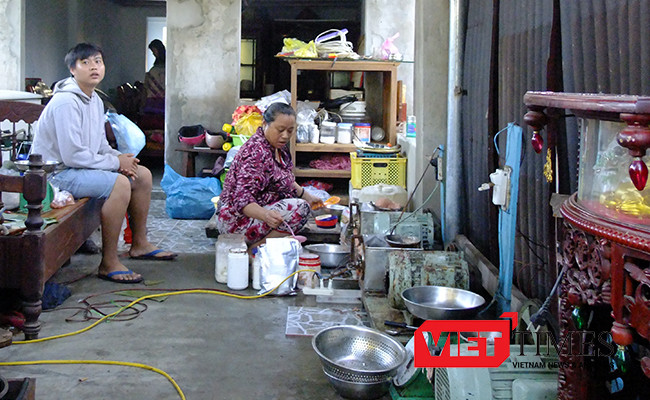 Đà Nẵng, hàn the, chất cấm, hóa chất, không rõ nguồn gốc, chả bò, chả heo, Mười Thảo, cảnh sát, môi trường, VietTimes