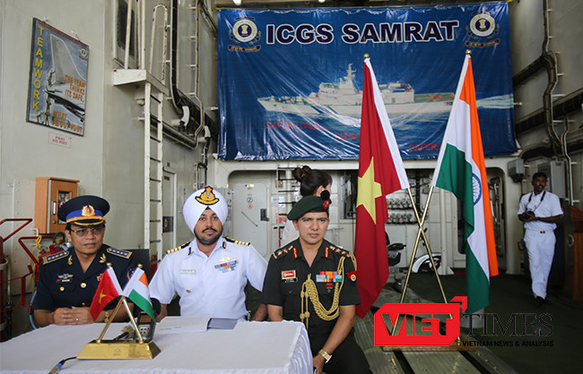 cảnh sát biển, tuần tra bờ biển, Ấn Độ, đến Đà Nẵng, máy bay, chiến hạm, khu trục, VietTimes