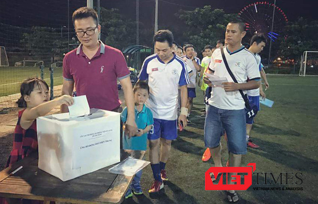 Ban chủ nhiệm, JFC Danang, quyên góp, ủng hộ, đồng bào, vùng lũ, miền trung, VietTimes