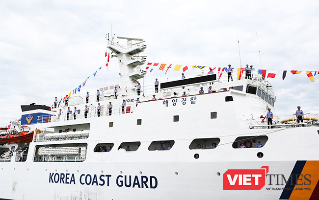 Tàu Badaro được trang bị thiết bị điện tử hiện đại, đáp ứng yêu cầu nhiệm vụ và huấn luyện