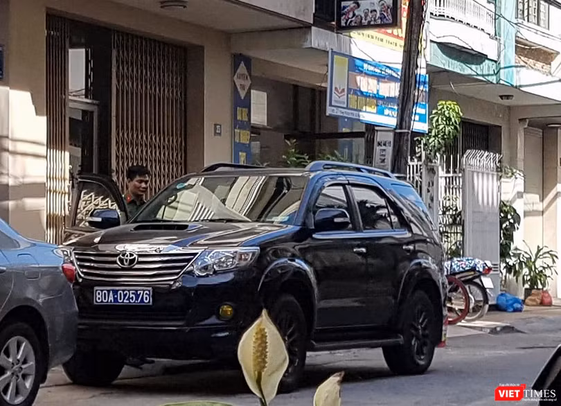 Cơ quan Cảnh sát điều tra Bộ Công an đã tiến hành khám xét nhà ông Trương Duy Nhất tại số 25 Tống Phước Phổ (quận Hải Châu, TP Đà Nẵng).