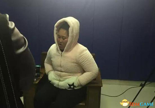 game thủ donate cho nam streamer, nữ game thủ bị cuồng nam streamer, game thủ ăn trộm tiền của gia đình, VietTimes