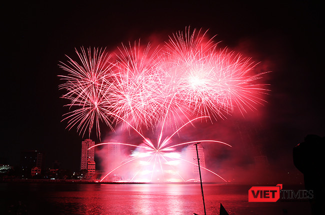 DIFF 2017: Nhật Bản-Thuỵ Sỹ, “kẻ tám lạng, người nửa cân!” ảnh 18