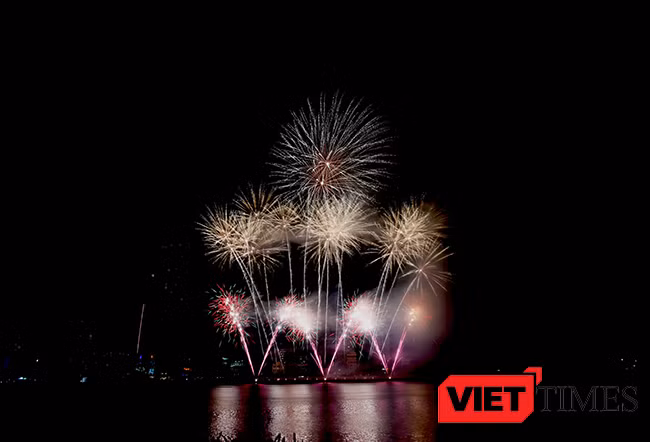 DIFF 2017: Nhật Bản-Thuỵ Sỹ, “kẻ tám lạng, người nửa cân!” ảnh 13