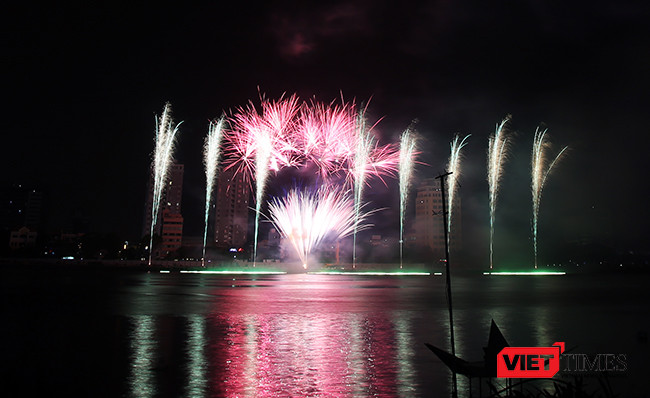 DIFF 2017: Nhật Bản-Thuỵ Sỹ, “kẻ tám lạng, người nửa cân!” ảnh 21